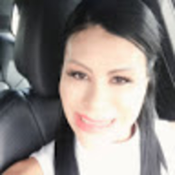 Meet your Posher, Fely - Picture 1 of 1